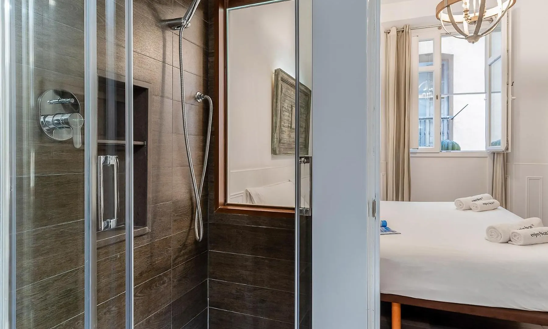 Enjoybcn Tallers Apartment Barcelona